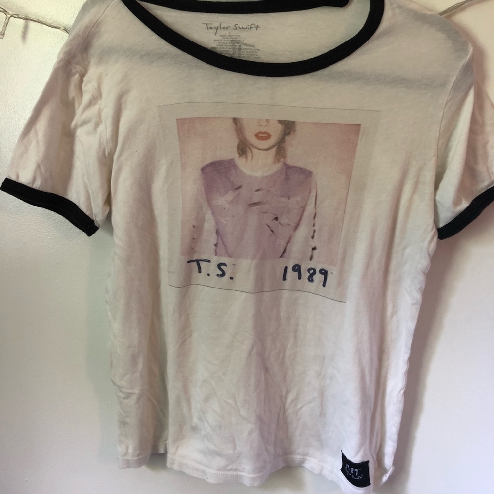 Taylor Swift 1989 Tour Shirt
